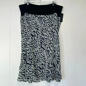 Evan-Picone Woman Midi Skirt NWT Z12